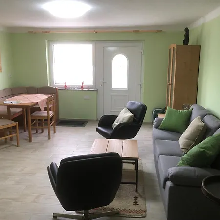 Uschi'S Nest Apartment Balatonmagyarod Exterior photo